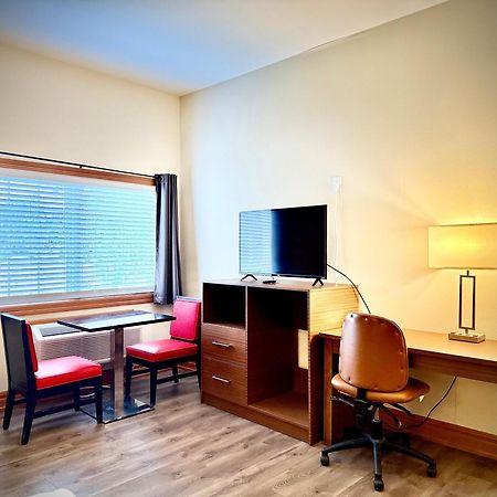 Surestay Plus Hotel By Best Western Kincardine Zewnętrze zdjęcie