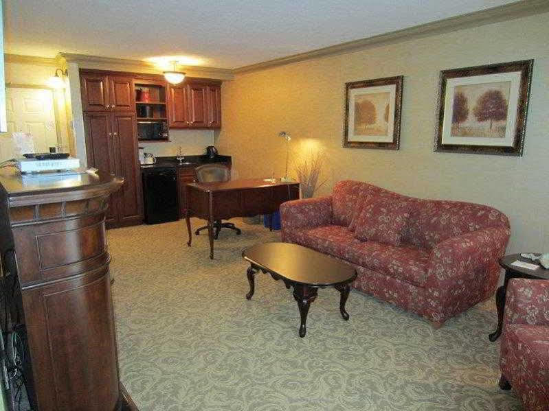 Surestay Plus Hotel By Best Western Kincardine Zewnętrze zdjęcie